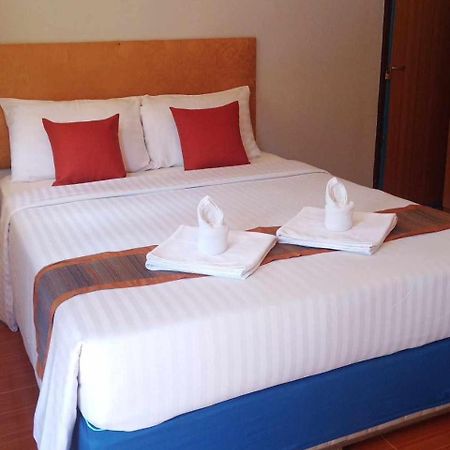Poonsap Resort Ko Lanta Dış mekan fotoğraf