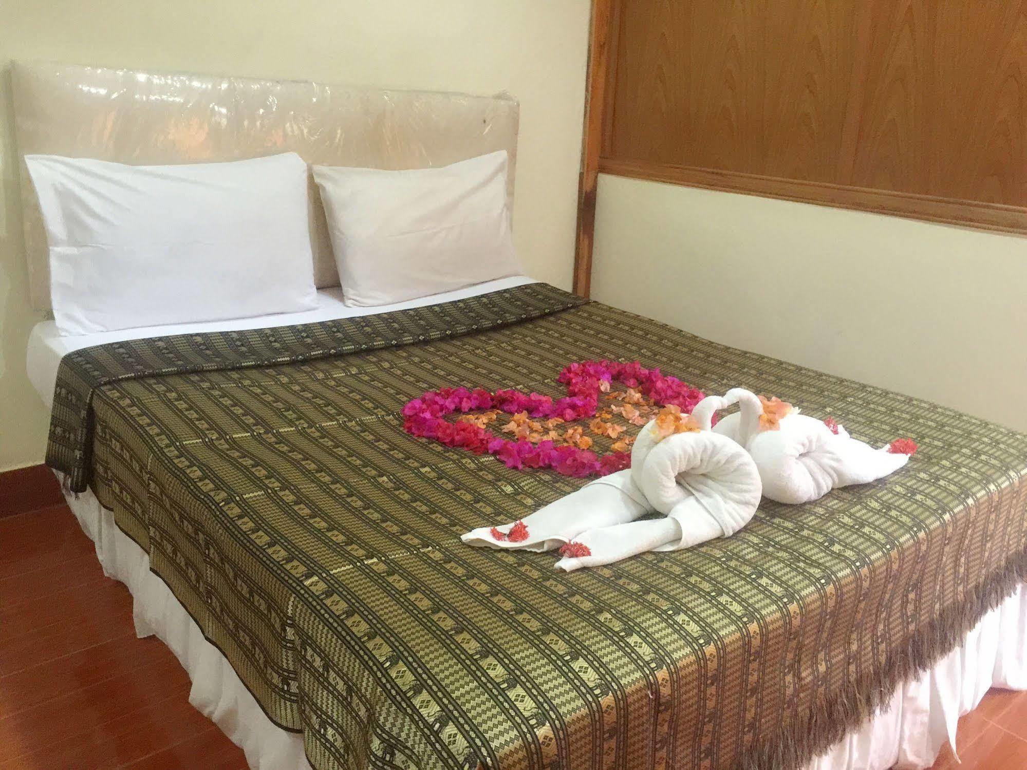 Poonsap Resort Ko Lanta Dış mekan fotoğraf