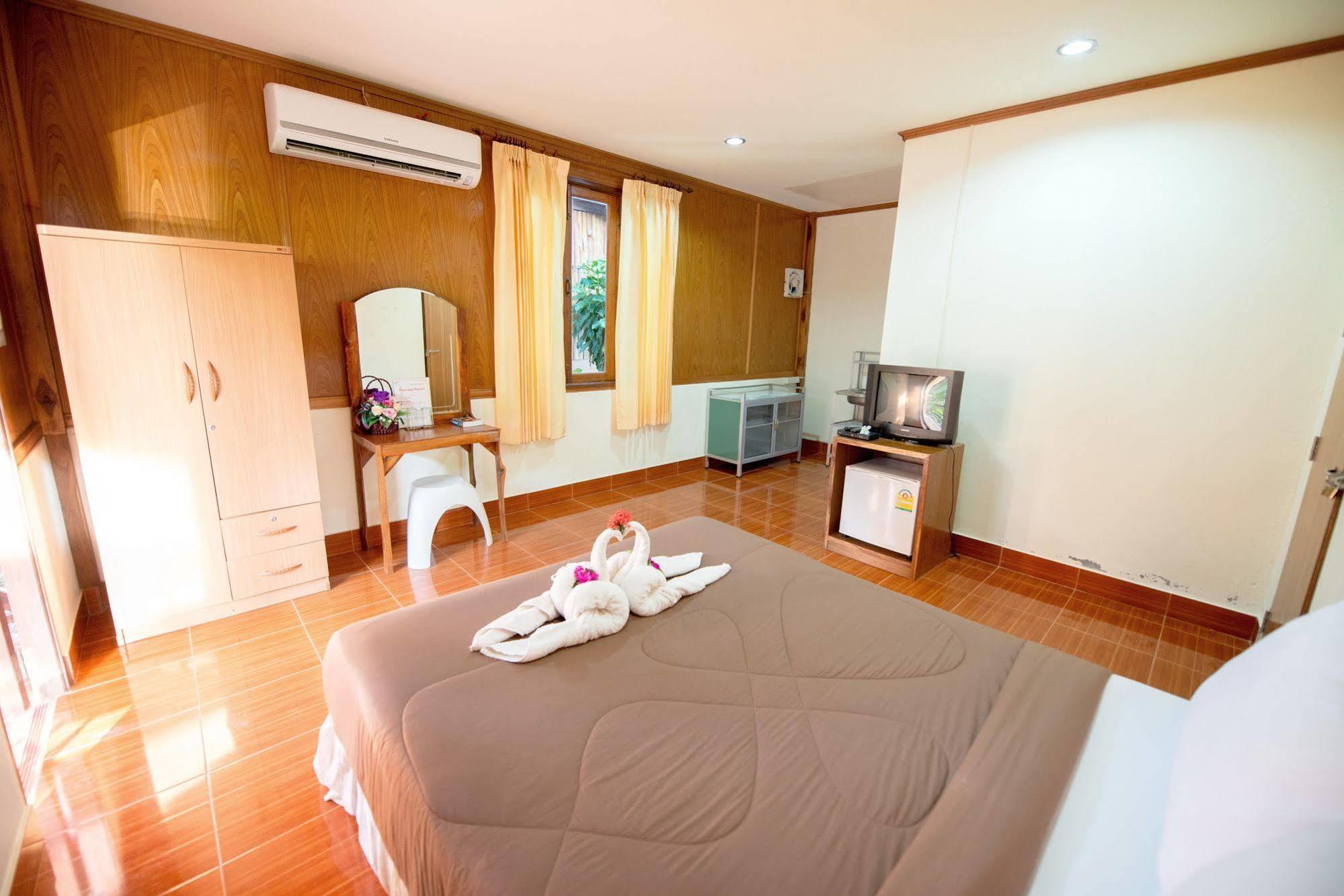Poonsap Resort Ko Lanta Dış mekan fotoğraf